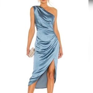 Elliatt Cassini dress